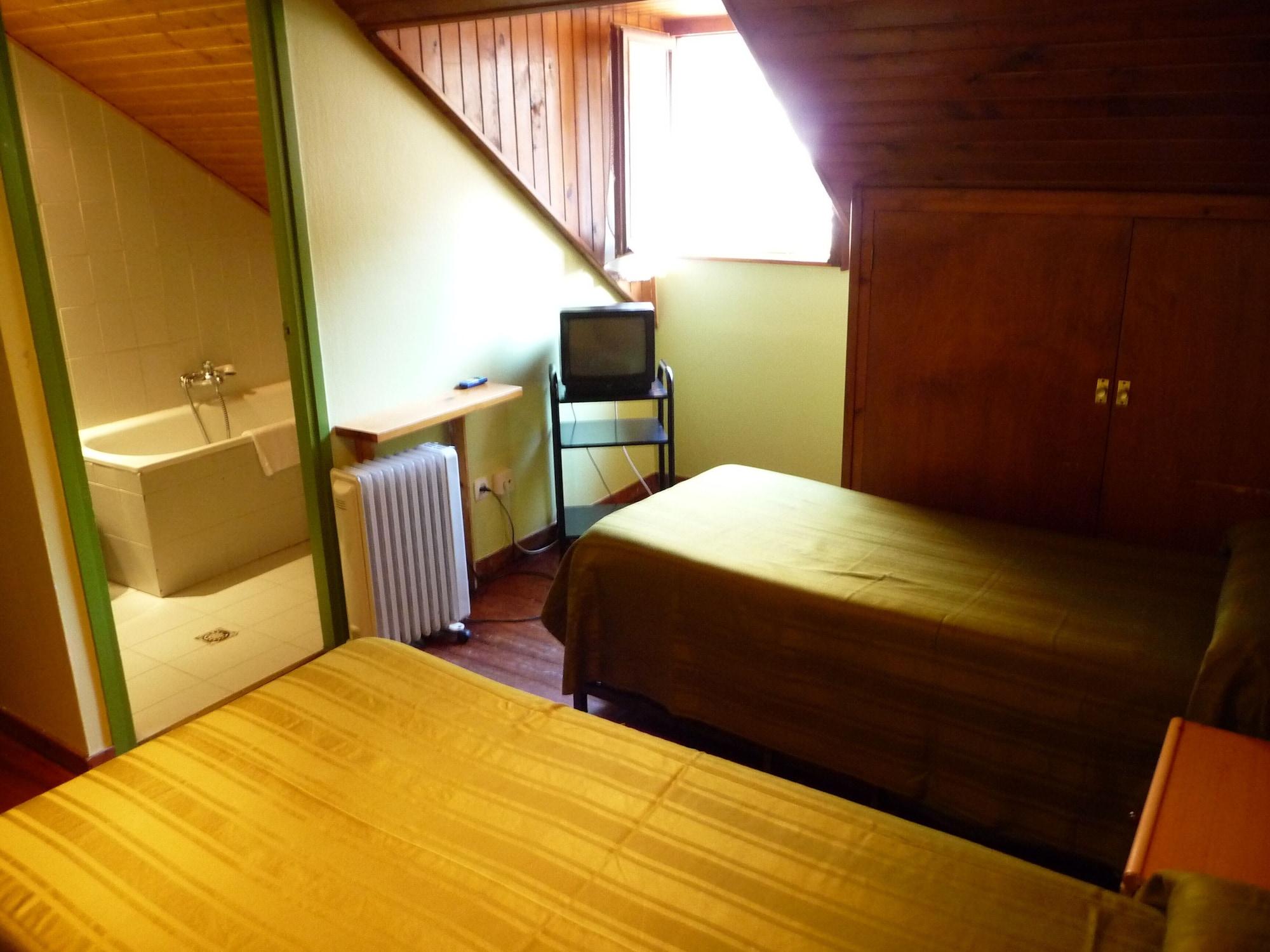 Hotel Hipic Вьелья Экстерьер фото