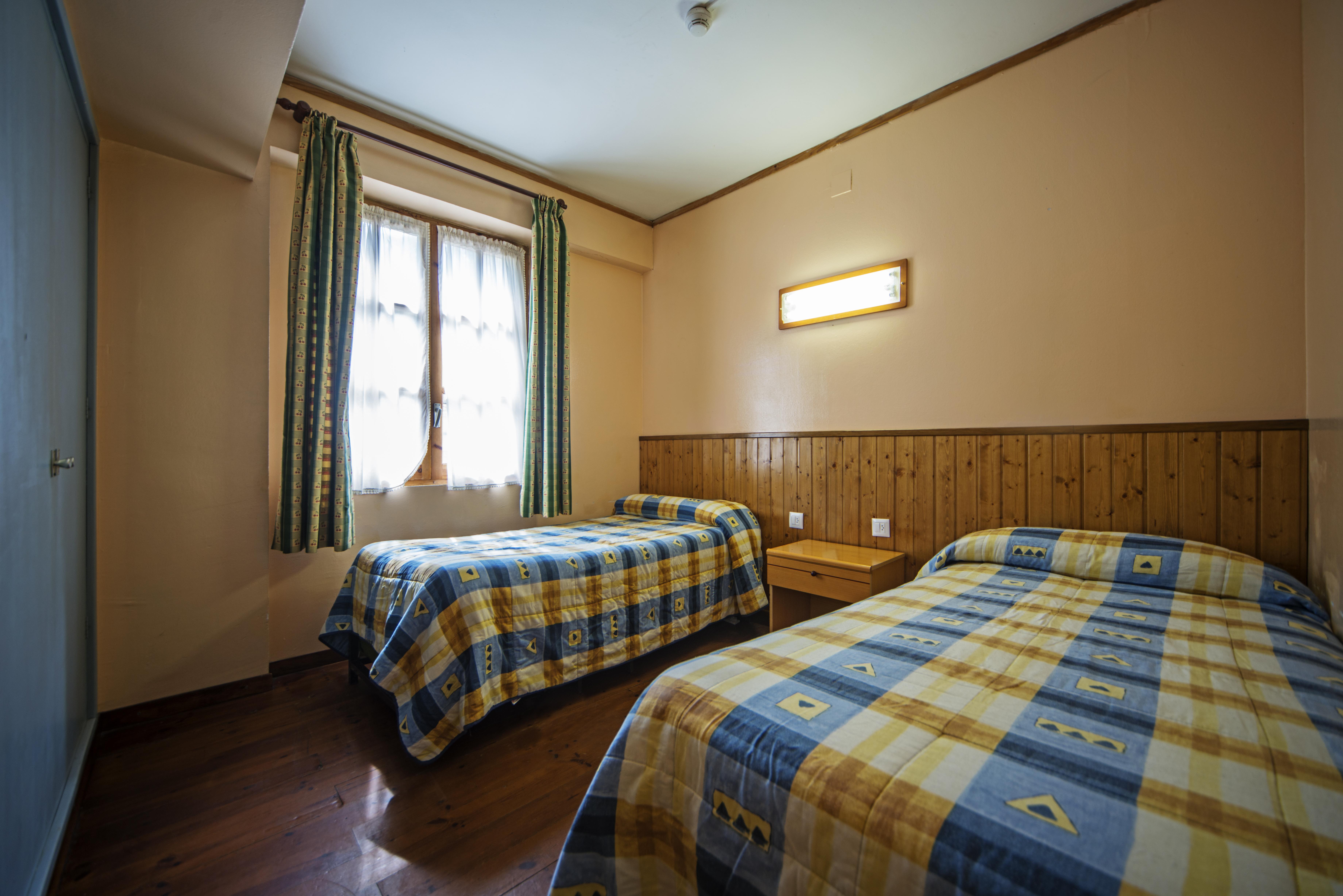 Hotel Hipic Вьелья Экстерьер фото