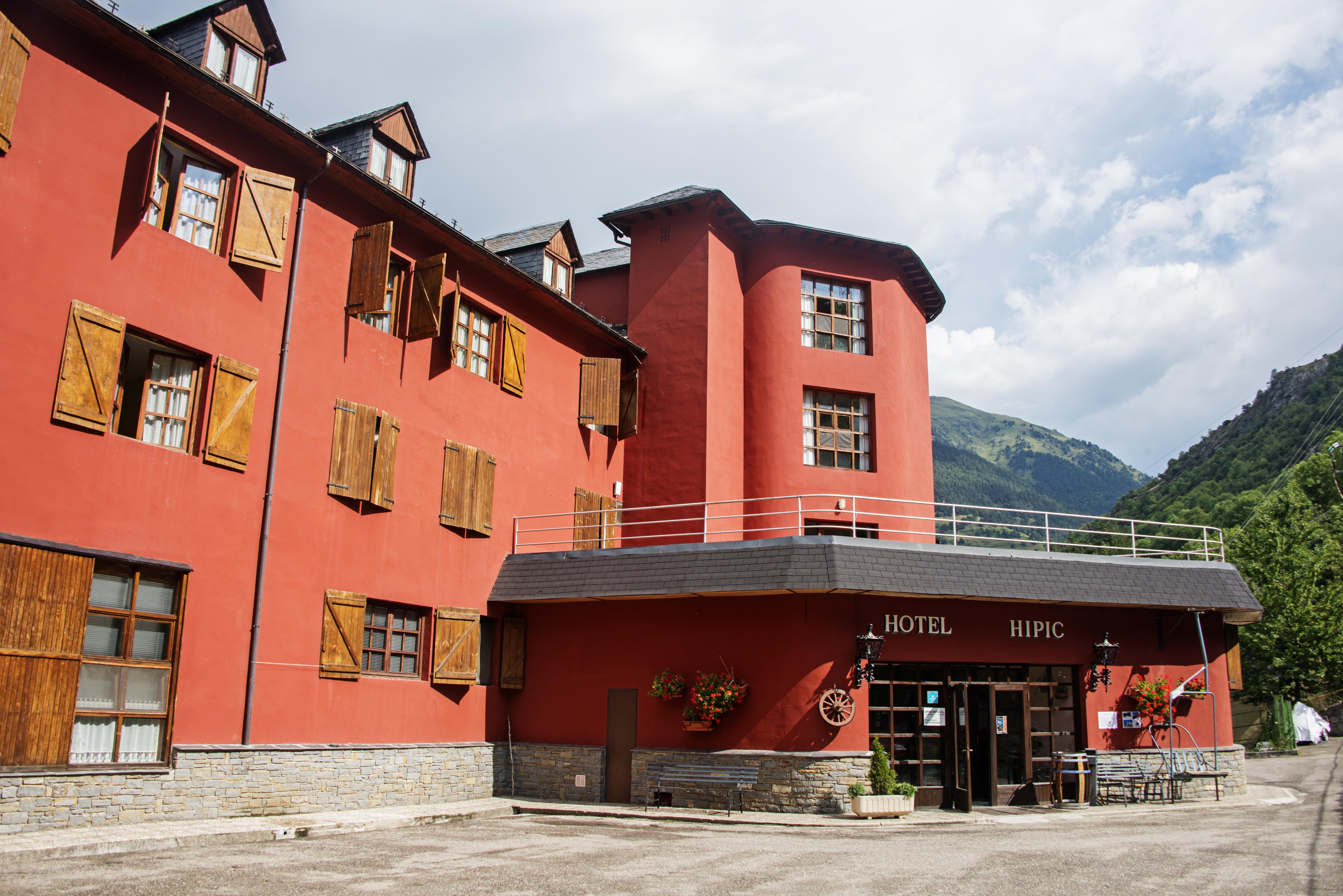 Hotel Hipic Вьелья Экстерьер фото