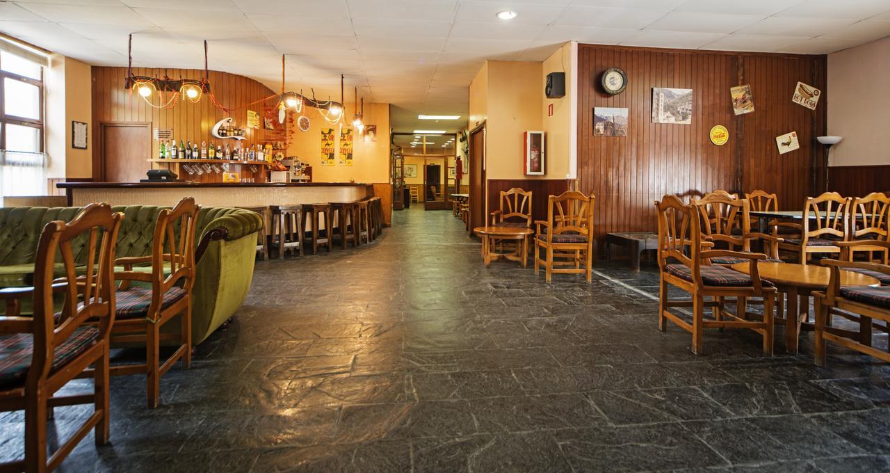 Hotel Hipic Вьелья Экстерьер фото